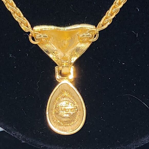 Vintage Monet Pendant drop Made W/11 Swarovski Crystals On Top the pendant - Picture 6 of 9